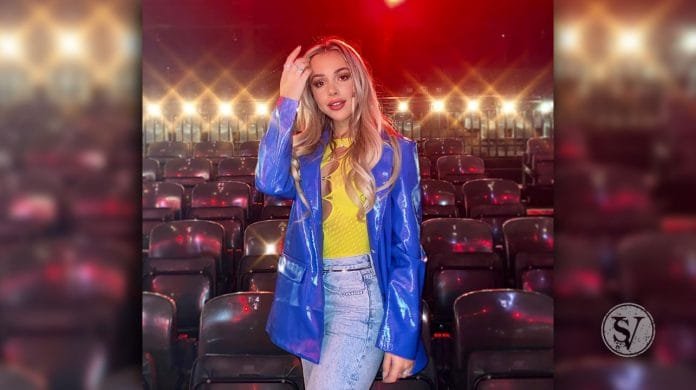 emma heesters Recreating Indian Songs Emma Heesters Recreating Indian Songs