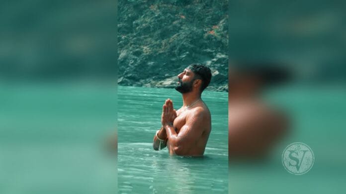 Vicky Kaushal in Rishikesh Vicky Kaushal in Rishikesh