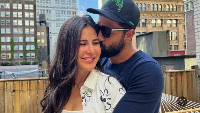 Katrina gets Kiss from Vicky