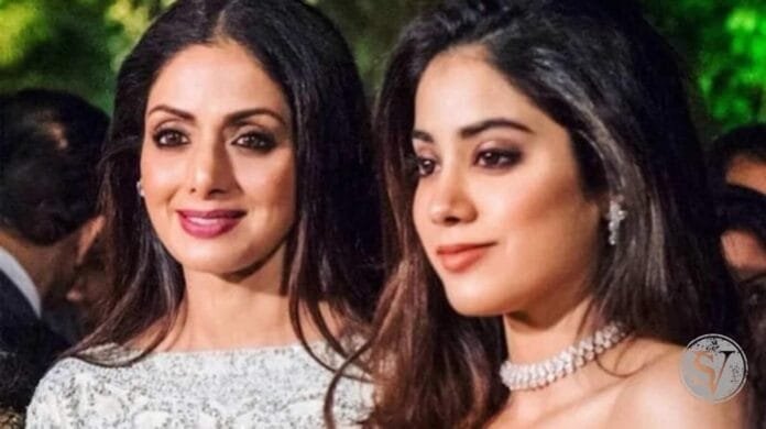 janhvi kapoor with Sridevi