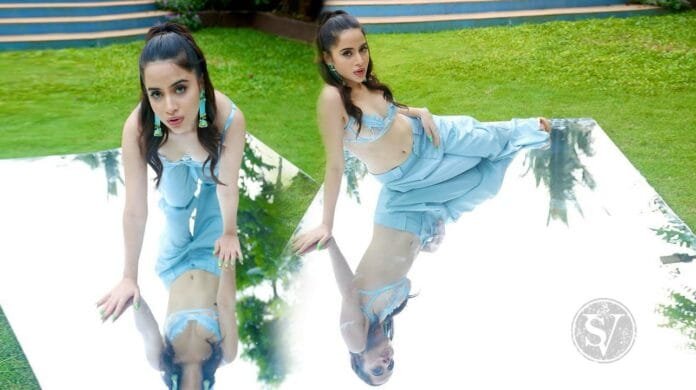 Urfi Javed on Mirror