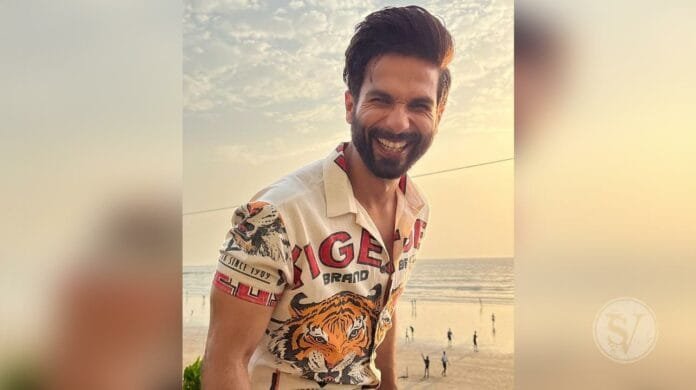 shahid Kapoor heartwarming smile